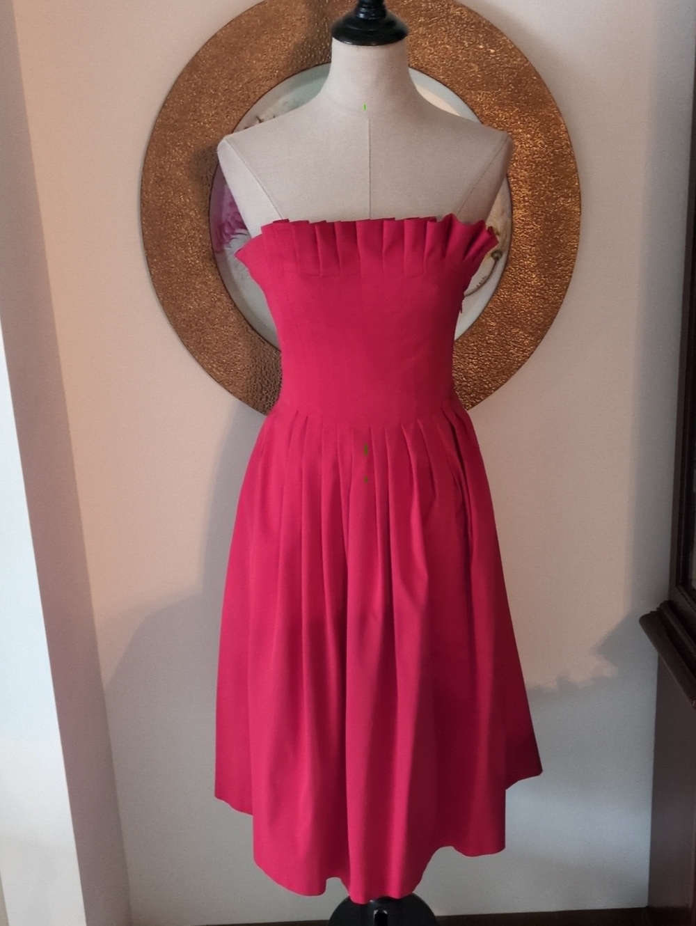 Antonio Melani Strapless Pleated Fit-and-Flare Dress in Red (Refer Measurements)
